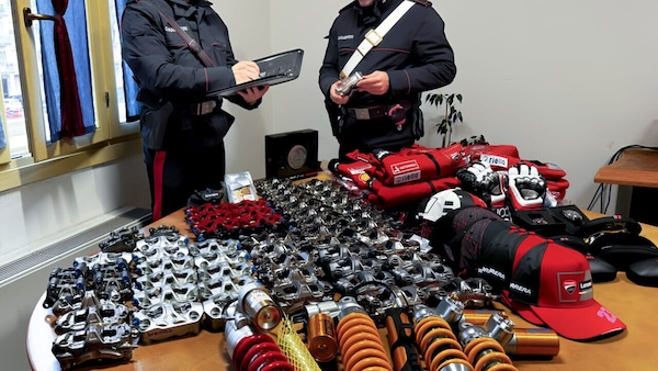 Furto in Ducati: 200mila euro di ricambi e gadget per MotoGP e SBK