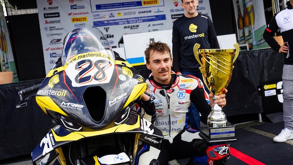 Euro Moto (IDM): svelata la line up 2026 del Masteroil Alpha Van Zon BMW Team