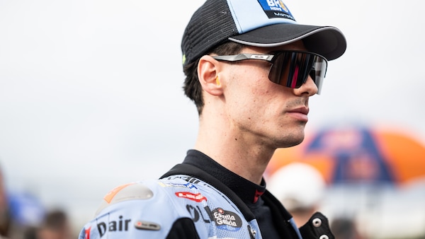 MotoGP, frattura al femore per Fermín Aldeguer: dovrà operarsi