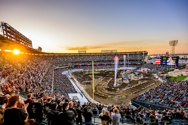 Supercross. al via la stagione 2026