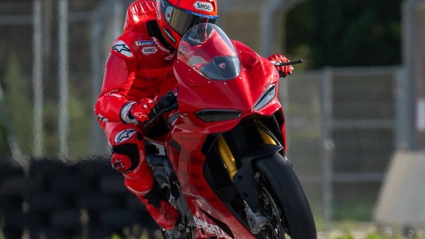 Marc Márquez torna in sella: tutte le foto della giornata