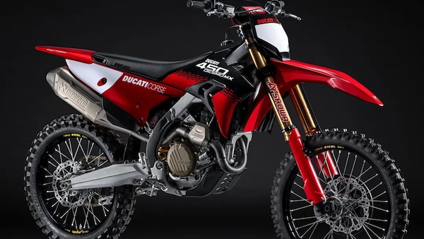 Motocross: ecco la Ducati Desmo450 MX Factory