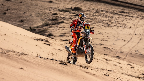Dakar 2026, Tappa 7: Benavides raddoppia, Sanders allunga nella generale