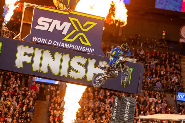 SX250: a sorpresa vince Anstie