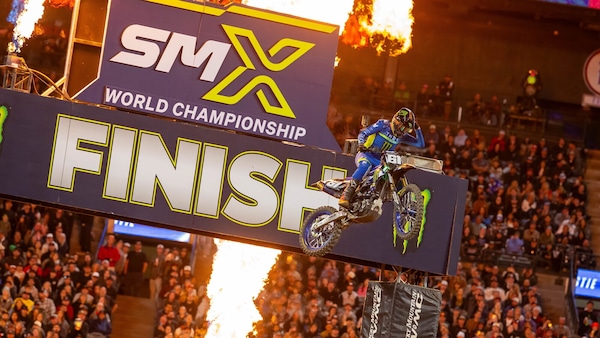 SX250: a sorpresa vince Anstie
