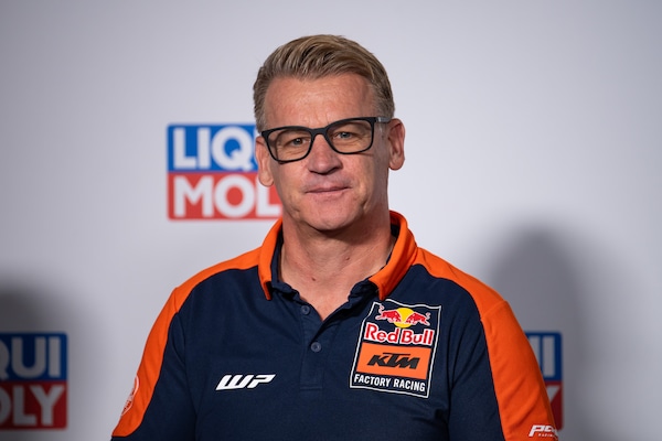 MotoGP, Pit Beirer sul mercato: “Acosta? Già in Malesia potremo convincerlo”