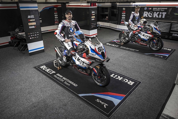 Superbike, BMW lancia la sfida a Ducati: ecco le nuove M1000 RR