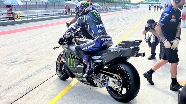 Test Sepang, day 1 tormentato per Quartararo: caduta, dolore e pochi giri
