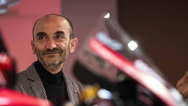 Domenicali: “Bulega in MotoGP? Teniamo molto anche alla SBK, cercheremo la soluzione migliore”