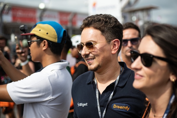 MotoGP, Jorge Lorenzo è sicuro: "Pecco Bagnaia sarà un contendente al titolo"