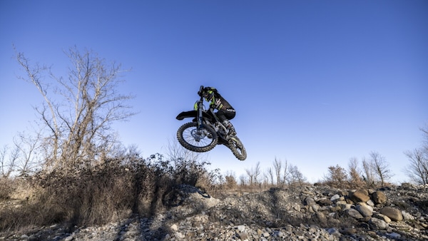 TRIUMPH MOTORCYCLES ITALIA RACING PRESENTA LA STAGIONE AGONISTICA ENDURO 2026