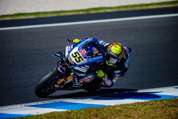 SBK Phillip Island, Locatelli: “Vorrei provare a vincere, non solo puntare alla top tre”