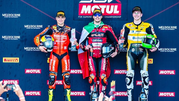 SBK, tutte le più belle foto del podio tricolore di Phillip Island