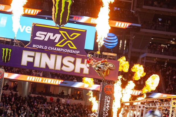 450SX: Hunter, fortissimamente Lawrence