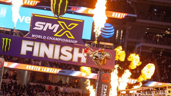 450SX: Hunter, fortissimamente Lawrence