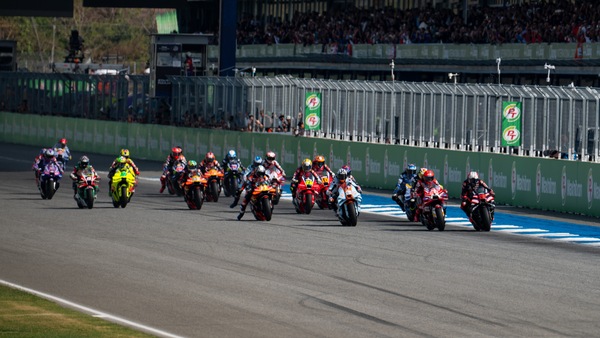 MotoGP LIVE GP Thailandia: segui la gara minuto per minuto