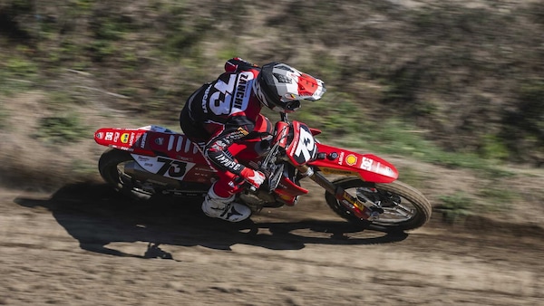 MX2: infortunio per Zanchi