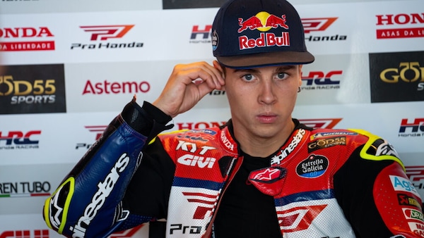 MotoGP, Moreira svela: “Nel GP di Thailandia ho usato i guanti di…”