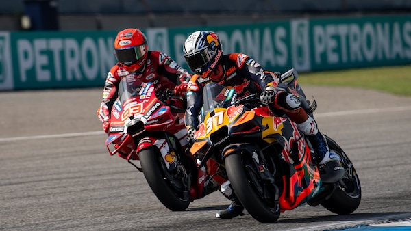 Mamola sul contatto Márquez-Acosta: "Si sono toccati, ma Marc non ha spinto fuori Pedro"