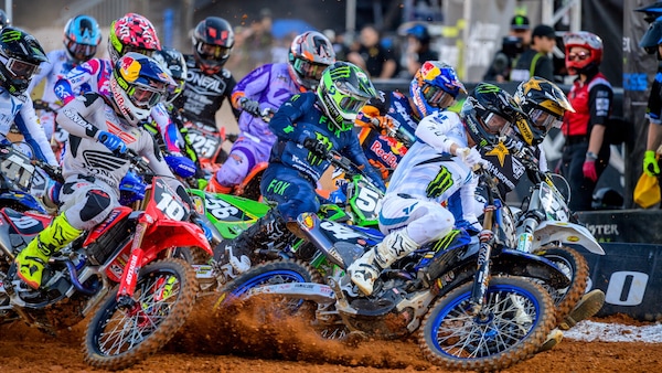 250SX: primo scontro diretto tra la costa Ovest e la Est