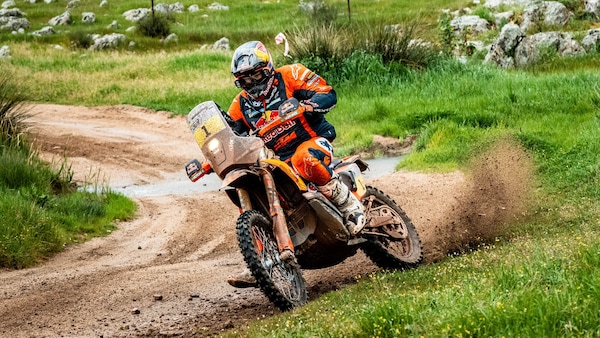 BP Ultimate Rally Raid: Sanders beffa Schareina e torna alla vittoria in Portogallo