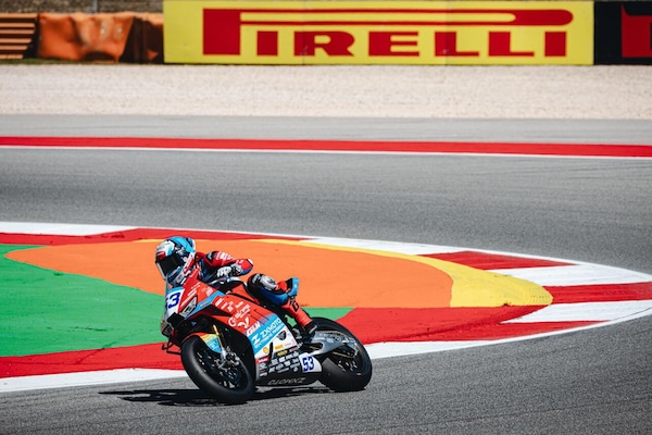 SSP, la ZXMOTO fa paura! Debise stacca di mezzo secondo Oncu e Masia
