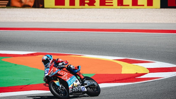 SSP, la ZXMOTO fa paura! Debise stacca di mezzo secondo Oncu e Masia