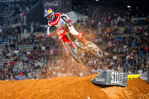 450SX: a Detroit è Lawrence vs Tomac