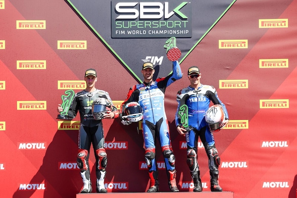 La Supersport a Portimao parla cinese: doppietta per Debise e ZXMOTO