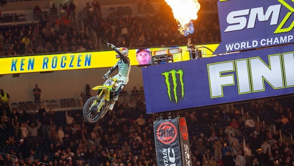 450SX: a Detroit trionfa Roczen