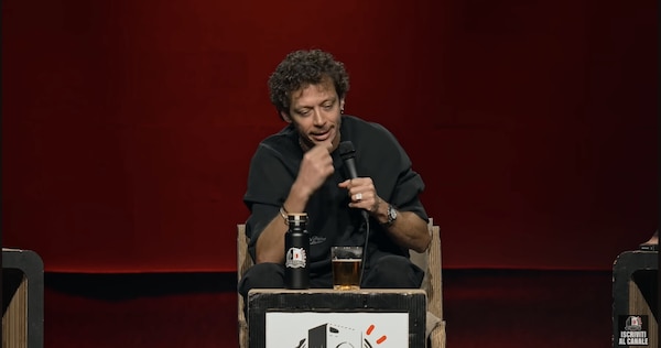 Rossi e quell'incontro segreto con Berlusconi: “Eravamo a San Siro io stavo cercando di sgattaiolare"