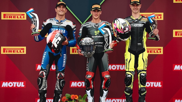 Che spettacolo in Supersport! Masia vince in  volata su Arenas e Booth-Amos