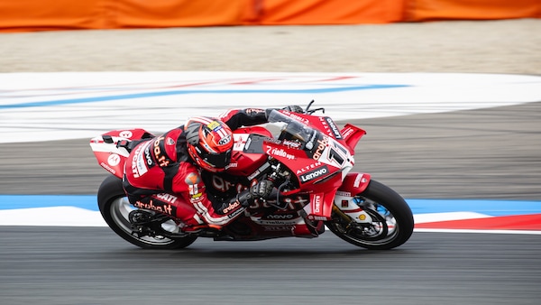 SBK Assen, Bulega: “Prima o poi Iker mi batterà, anche se spero di no”