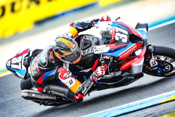 EWC 24h di Le Mans, 16^ ora: BMW World Endurance saldamente al comando