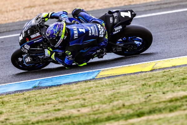 EWC 24h di Le Mans: Back-to-back per YART Yamaha che si tiene il trofeo
