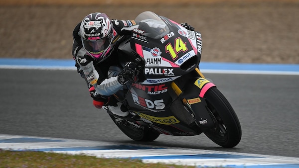 Moto2, GP Jerez: Arbolino svetta nelle FP2 sul bagnato davanti ad Aji
