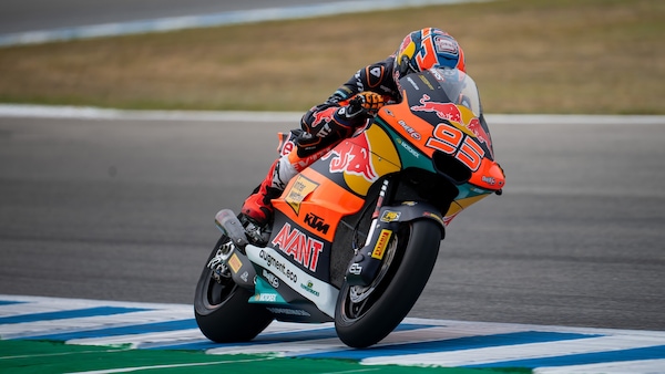 Moto2, GP Jerez: Veijer si prende la pole a sorpresa, male gli italiani