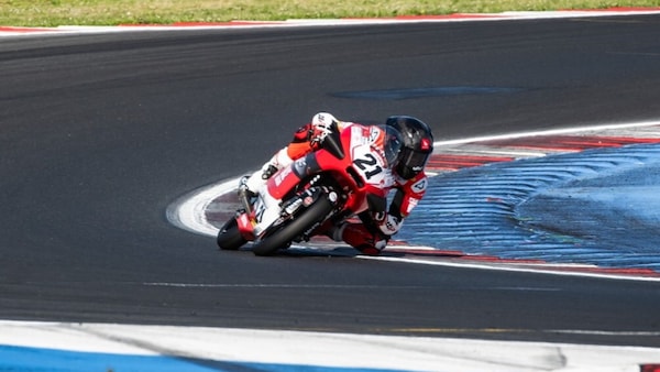 CIV Moto3, Gara 1 è tutta spagnola: vince Pérez Selfa