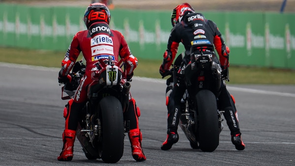 A Jerez prosegue il derby italiano: Ducati si aggiunge ad Aprilia nei test con la 850