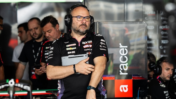 MotoGP, Sterlacchini: "Aprilia favorita? Se pensi di essere forte, sei debole"