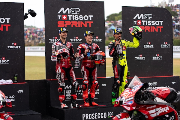 MotoGP Jerez "Inside Ducati", Marquez: “Un po’ di c**o oggi sì!”