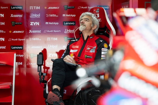 MotoGP, Dall’Igna: “La mancanza di risultati da parte dei piloti ufficiali si fa sentire”