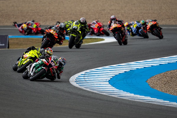 MotoGP: addio alle wild card dal 2027