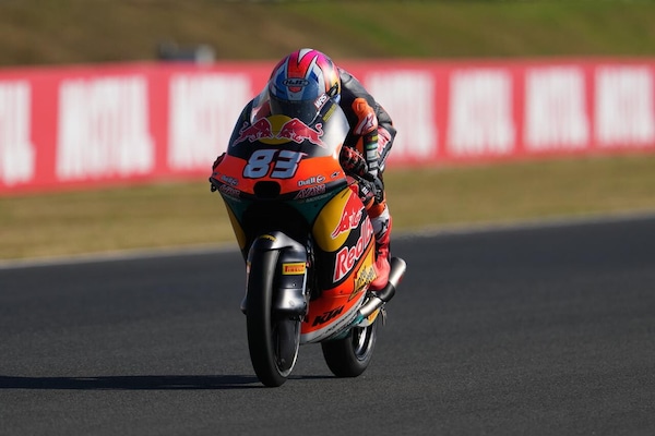 Moto3 Le Mans, Carpe e Almansa i più competitivi delle fp1. Quinto Bertelle