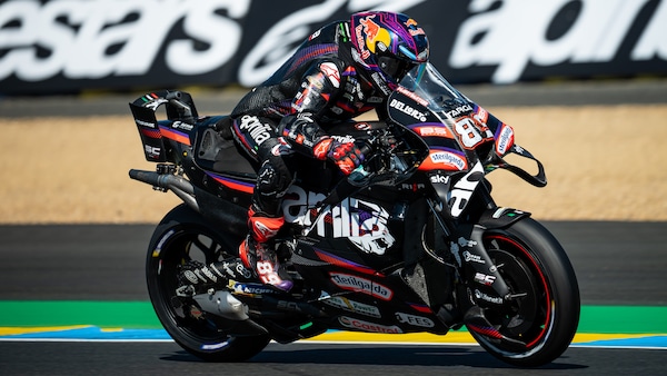 GP Francia: Martin Re della Sprint a Le Mans, Bagnaia e Bezzecchi sul podio