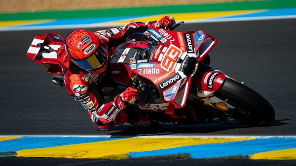 GP Francia: frattura al quinto metatarso del piede destro per Marc Marquez