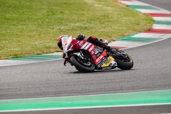 CIV SBK, Mugello: Pirro vince in solitaria Gara 1, Delbianco recupera e chiude secondo
