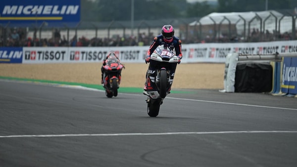 Moto2 Le Mans: Izan Guevara vince per la prima volta in stagione, sesto Celestino Vietti