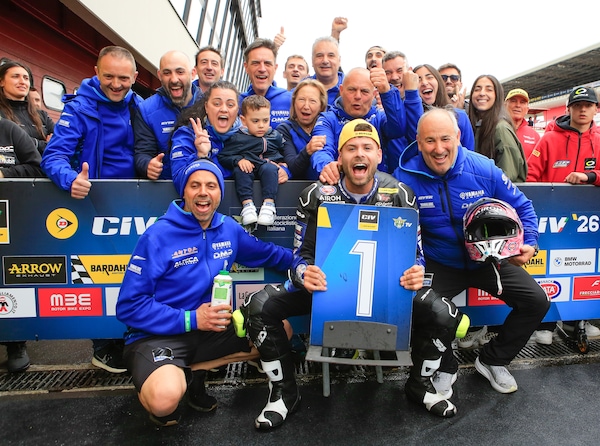 CIV SBK, Delbianco re del bagnato: sua Gara 2 al Mugello, Pirro quarto