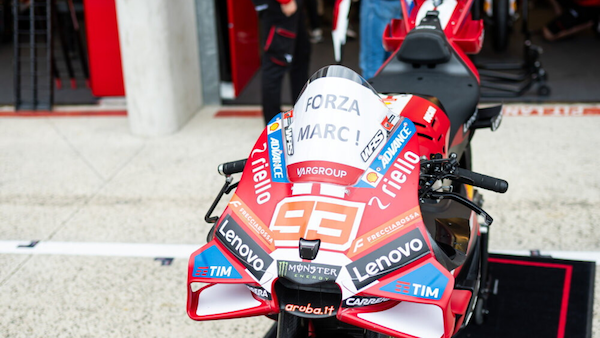 MotoGP, Marquez: “Finora ho guidato con un braccio e mezzo”
